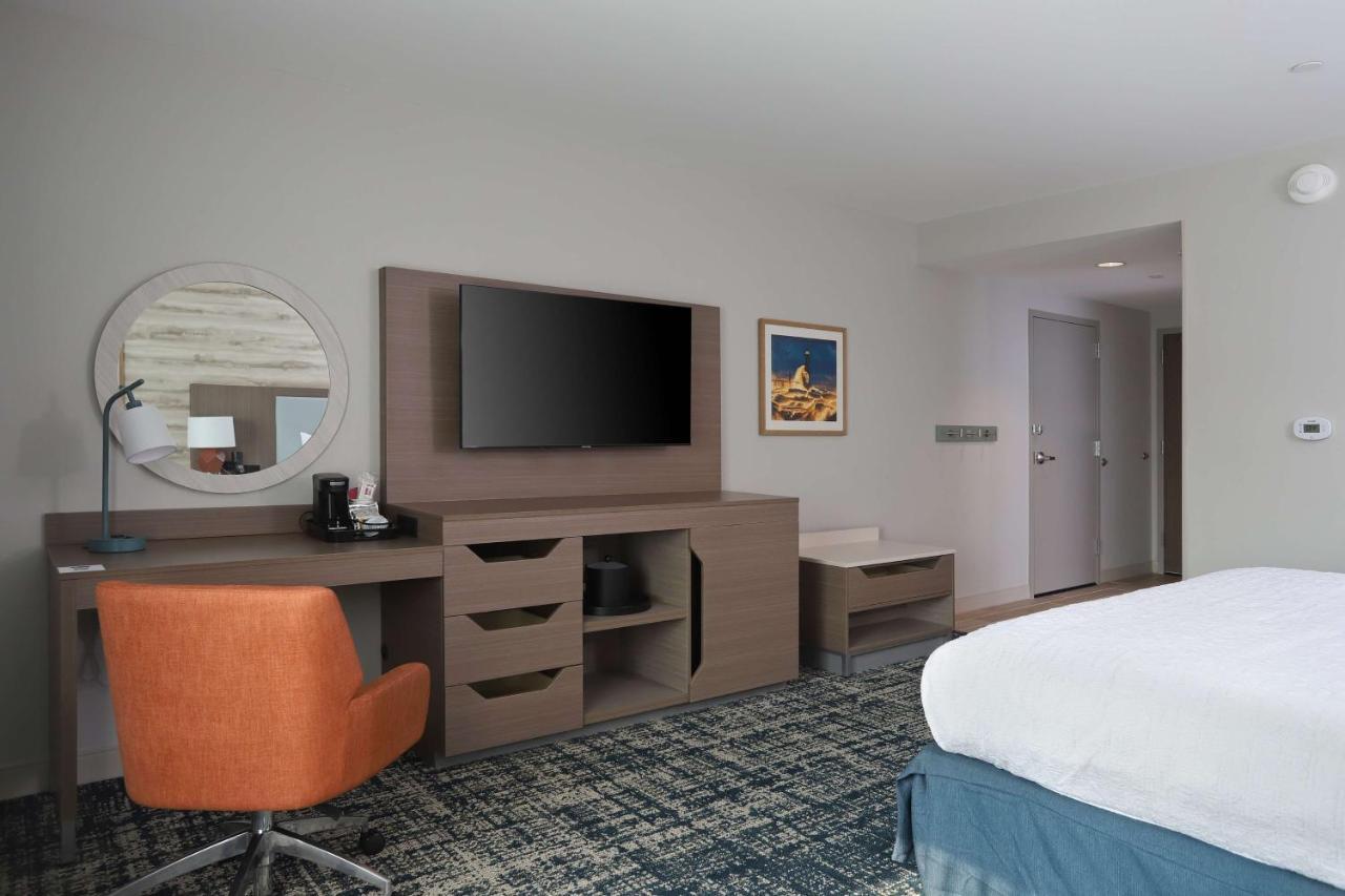Hampton Inn & Suites Manistee, Mi Экстерьер фото