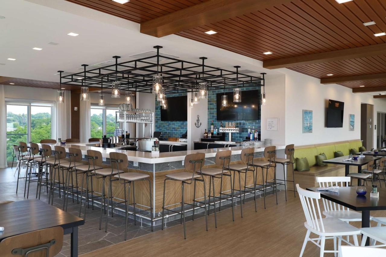 Hampton Inn & Suites Manistee, Mi Экстерьер фото