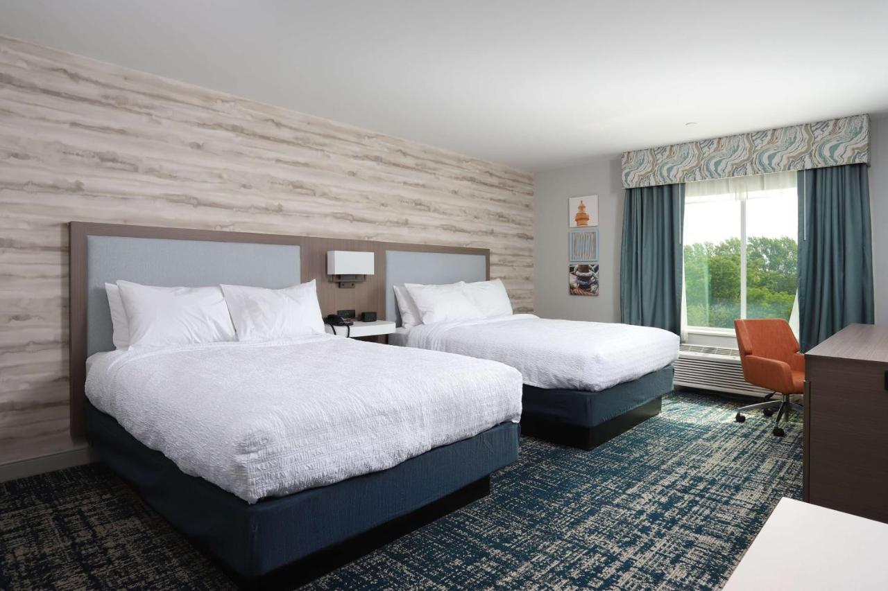Hampton Inn & Suites Manistee, Mi Экстерьер фото