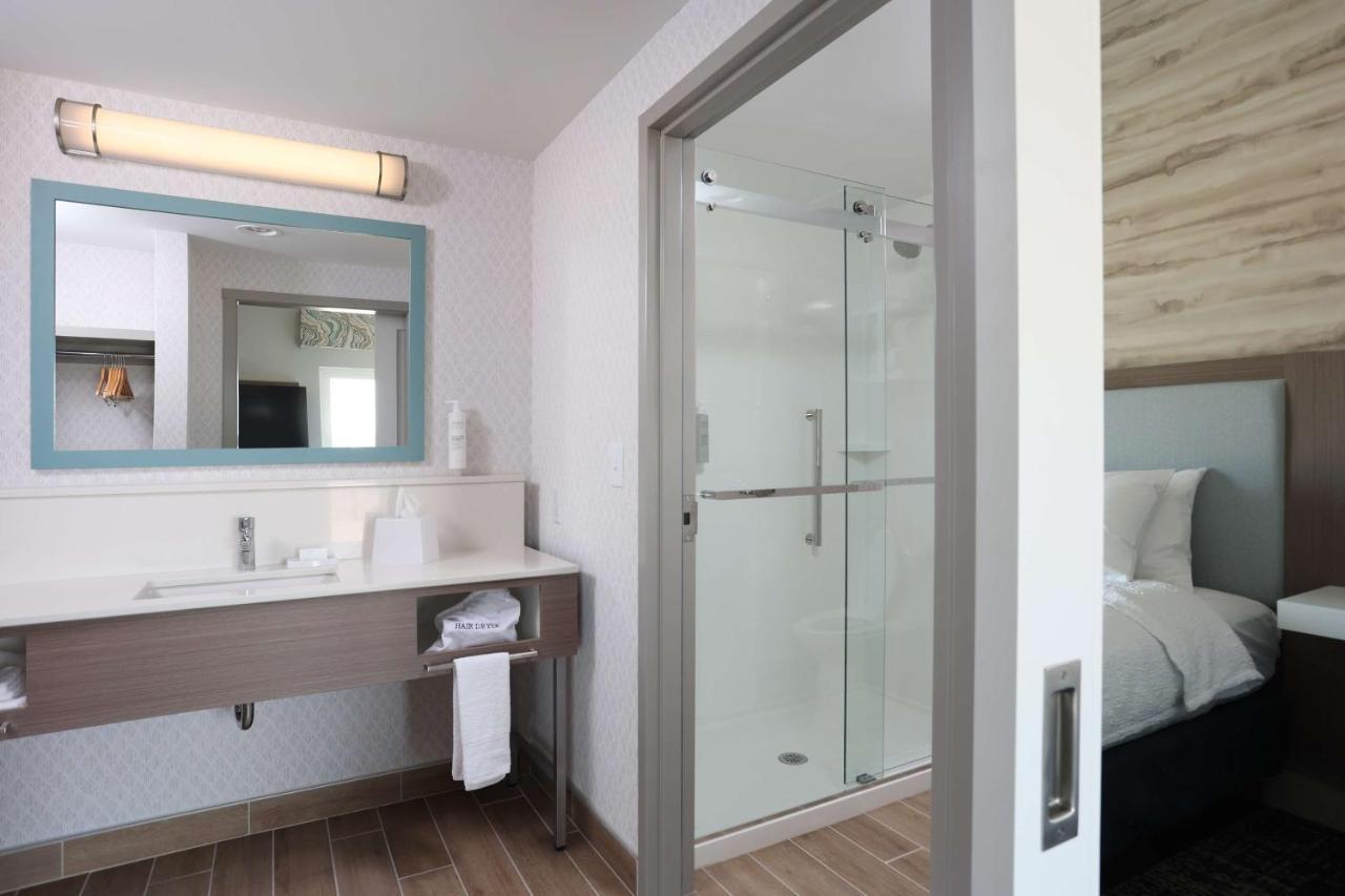 Hampton Inn & Suites Manistee, Mi Экстерьер фото