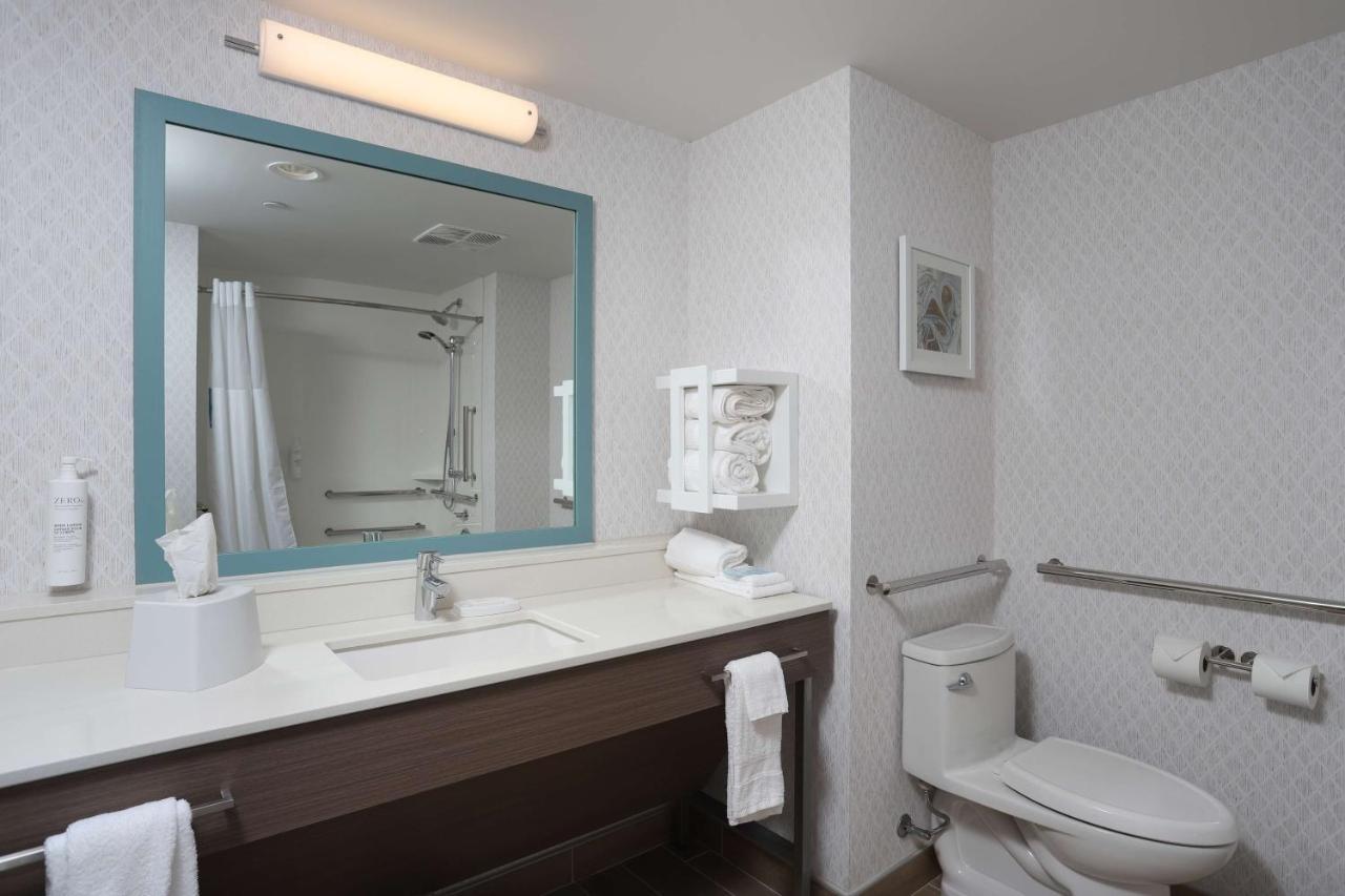 Hampton Inn & Suites Manistee, Mi Экстерьер фото