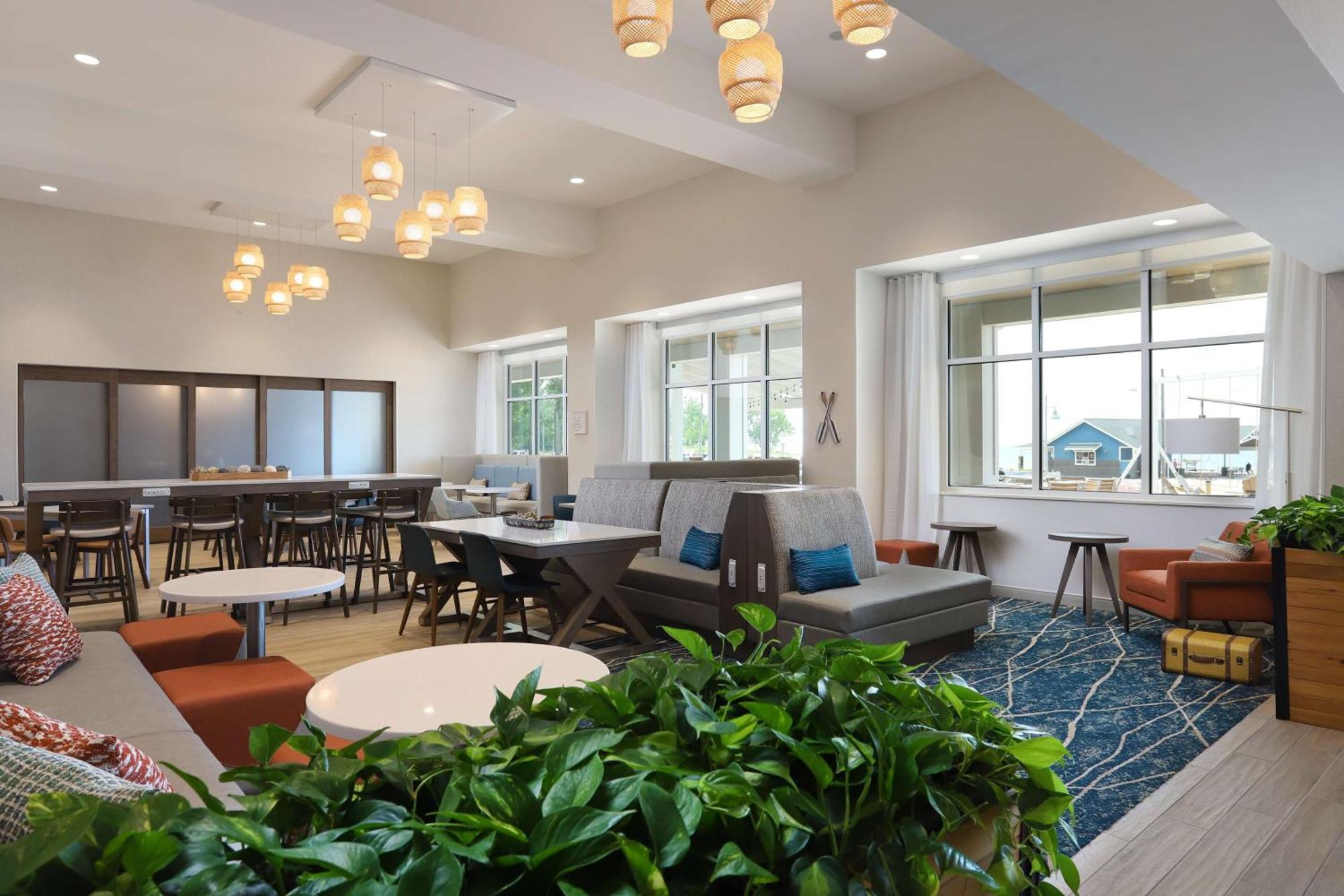 Hampton Inn & Suites Manistee, Mi Экстерьер фото